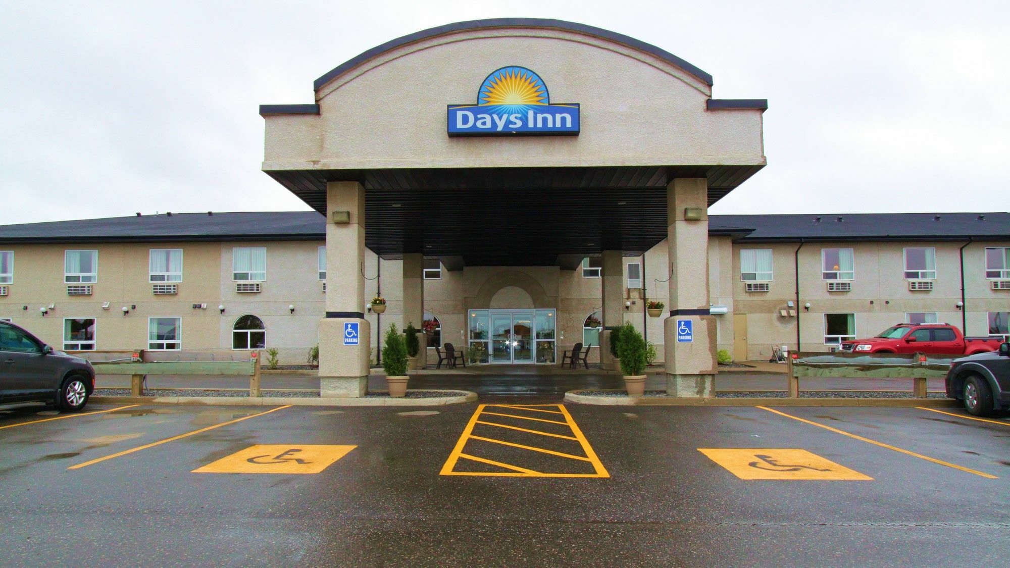 Days Inn & Suites By Wyndham Thompson Exterior foto